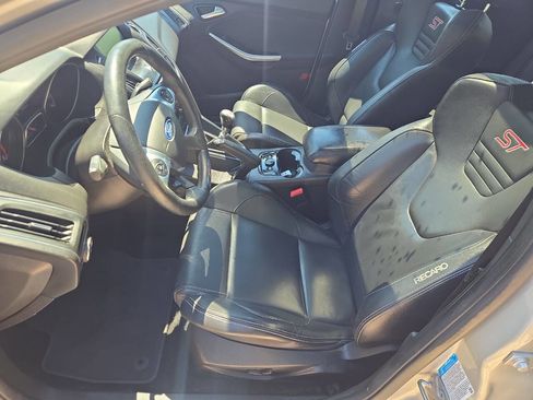 Used 2014 Ford Focus ST w/ Equipment Group 202A FWD image 17