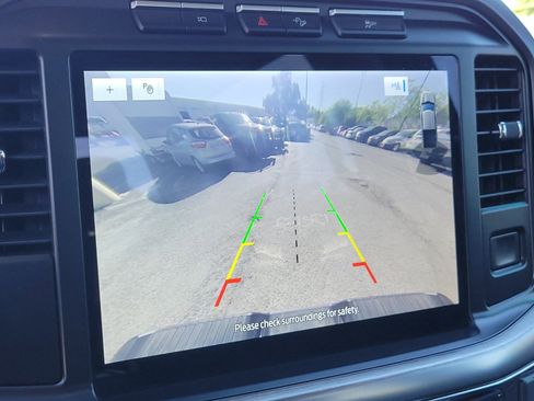 Certified 2022 Ford F150 Lariat w/ FX4 Off-Road Package image 21