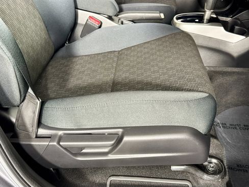 Used 2017 Honda Fit LX image 30