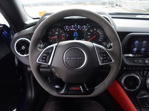 Used 2023 Chevrolet Camaro SS image 4