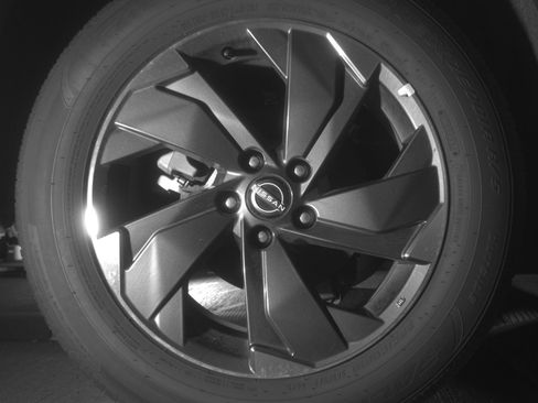 Used 2025 Nissan Rogue SV image 15