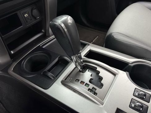 Used 2014 Toyota 4Runner SR5 Premium RWD image 20