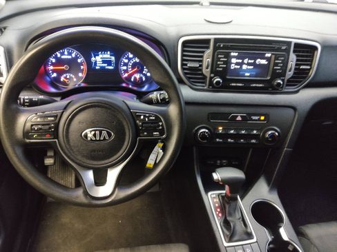Used 2019 Kia Sportage LX image 22