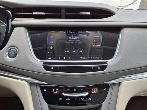 Used 2022 Cadillac XT5 Premium Luxury FWD image 24