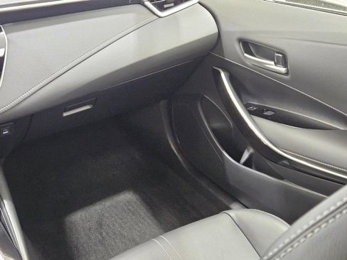 Used 2025 Toyota Corolla XSE image 13