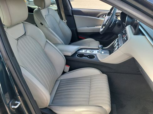 Used 2023 Genesis G70 2.0T w/ Sport Prestige Package RWD image 17