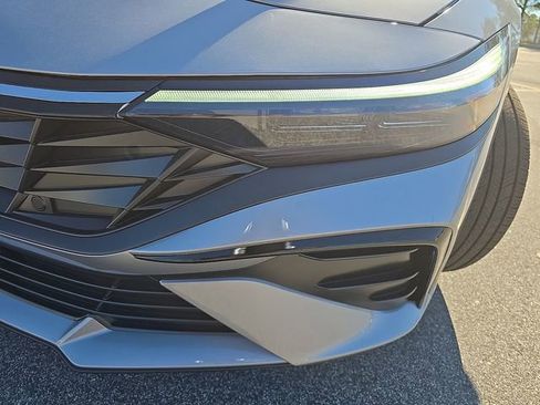 New 2026 Hyundai Elantra Limited FWD image 40