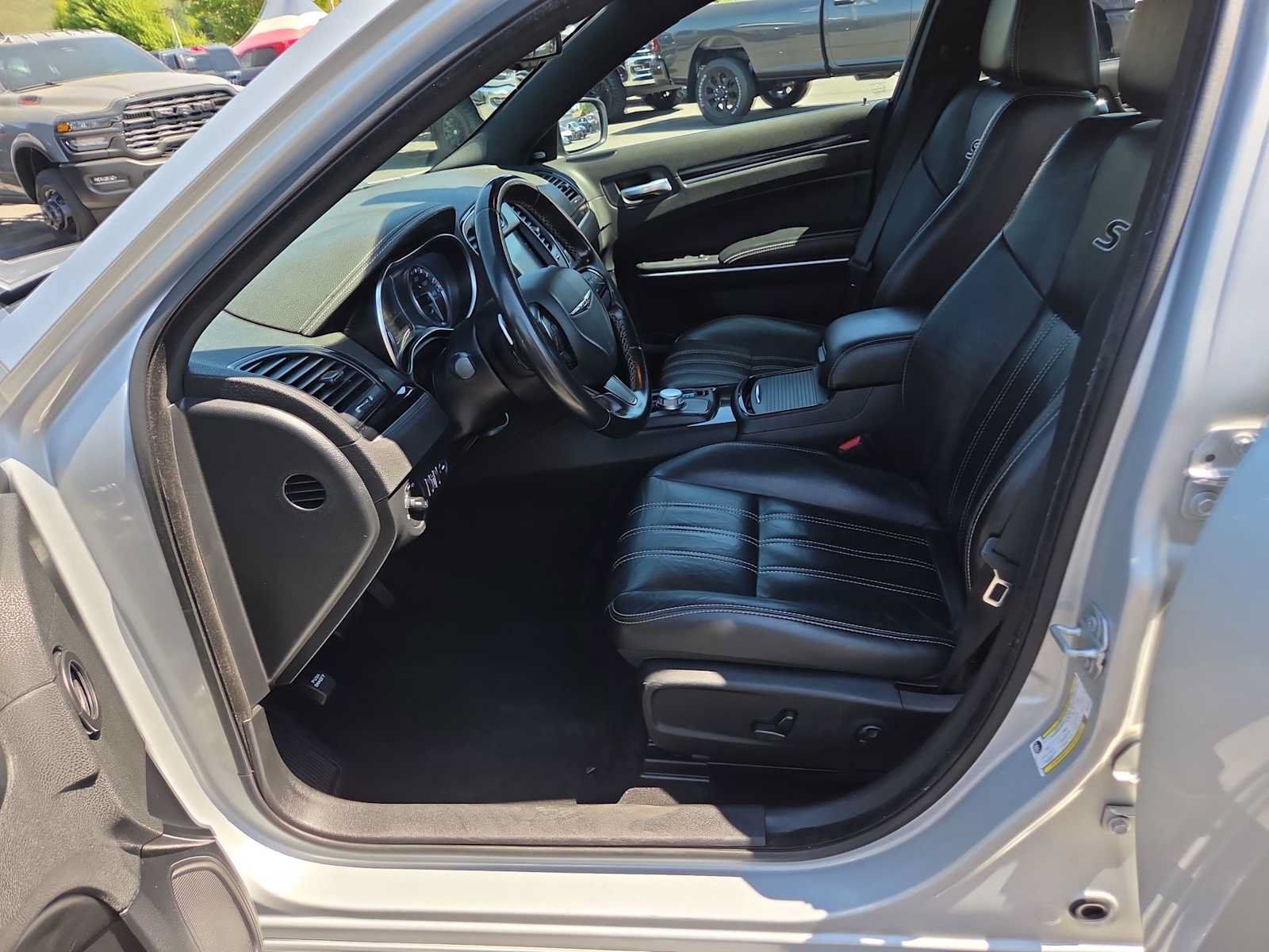 Used 2021 Chrysler 300 S RWD image 19