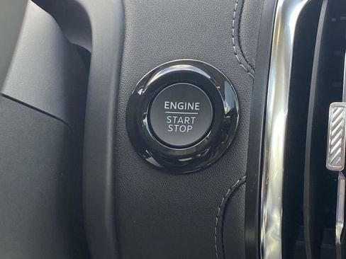 New 2025 Ford Expedition Max Platinum w/ Driver's Package image 16