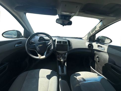 Used 2012 Chevrolet Sonic LS image 13