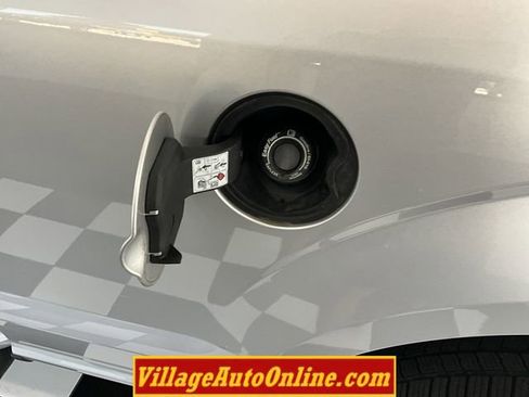 Used 2016 Ford F150 XLT w/ Equipment Group 302A Luxury image 33