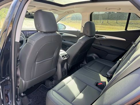 New 2026 Buick Envision Avenir image 23