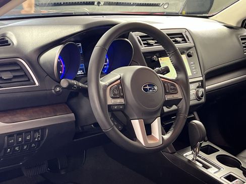 Used 2015 Subaru Outback 2.5i Limited AWD/4WD image 17