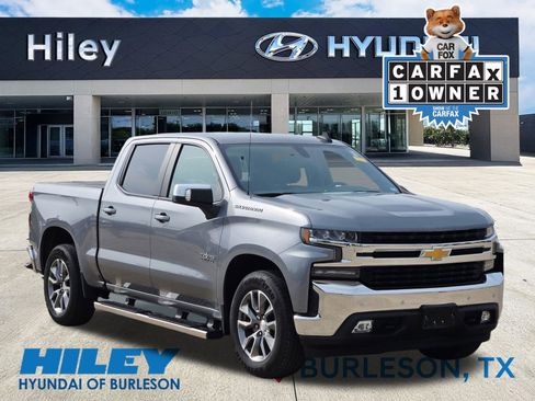 Used 2022 Chevrolet Silverado 1500 LT w/ Safety Package image 1