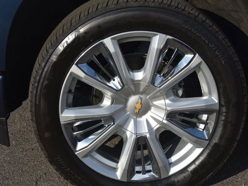 Used 2023 Chevrolet Silverado 1500 High Country w/ High Country Premium Package image 10