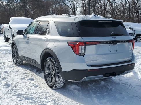 New 2026 Ford Explorer Active w/ Active Comfort Package image 6