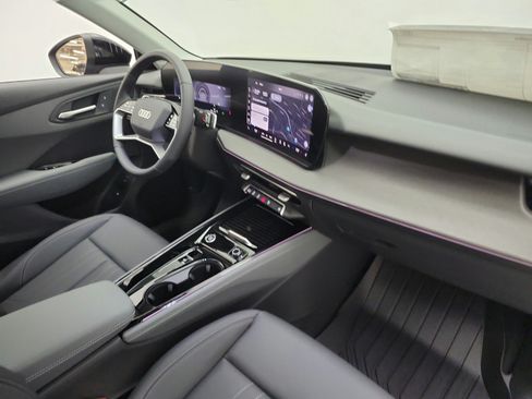 New 2026 Audi Q3 quattro 2.0T AWD/4WD image 15