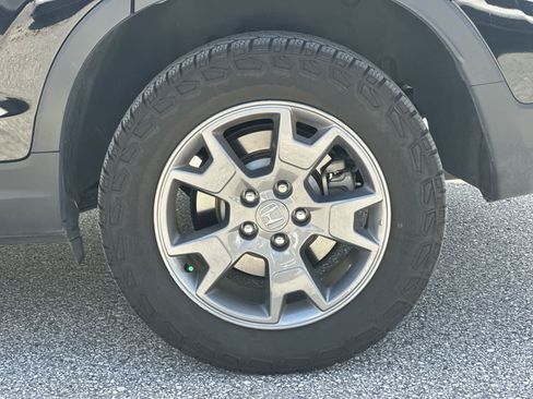 Used 2025 Honda Passport TrailSport image 12