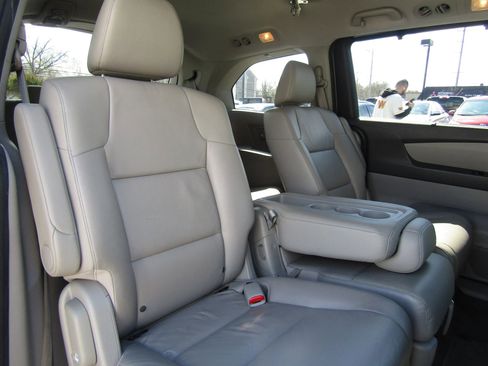 Used 2013 Honda Odyssey EX-L image 14