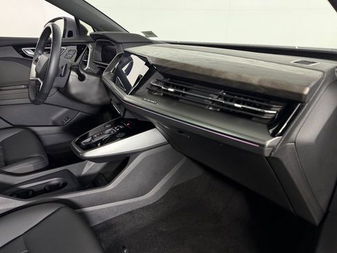 Used 2024 Audi Q4 e-tron Premium Plus w/ Premium Plus image 35