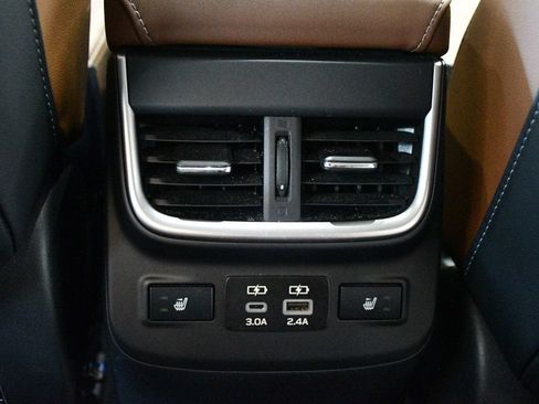 Used 2024 Subaru Outback Touring AWD/4WD image 72