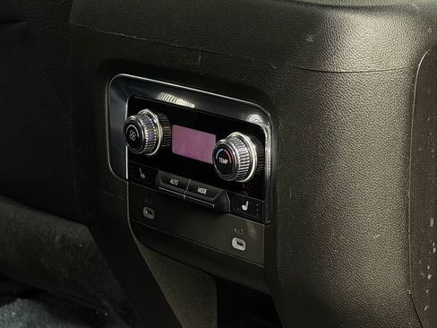 Certified 2023 GMC Yukon Denali image 29