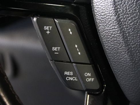 Used 2022 Ford F350 Platinum AWD/4WD image 19