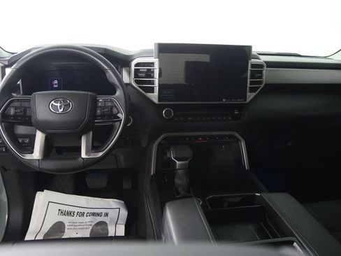 Used 2024 Toyota Tundra Limited image 21