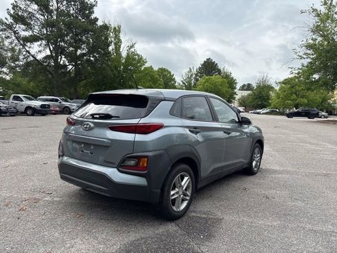 Used 2021 Hyundai Kona SE w/ Cargo Package FWD image 6