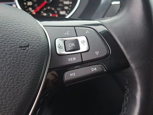 Used 2019 Volkswagen Tiguan SE AWD/4WD image 22
