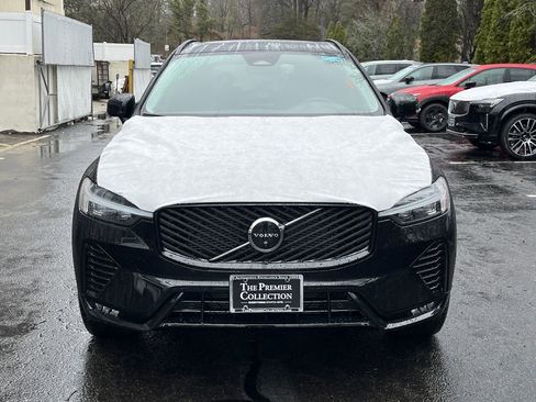 New 2026 Volvo XC60 B5 Plus w/ Protection Package Premier image 6