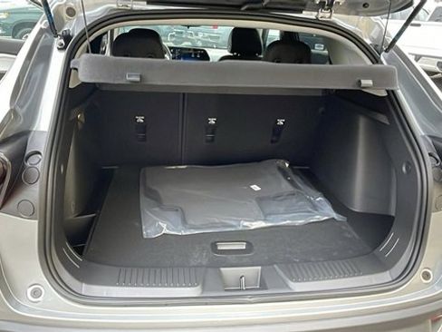 New 2026 Chevrolet Trax LT w/ Driver Confidence Package image 30