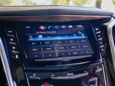 Used 2019 Cadillac Escalade ESV Premium Luxury image 52