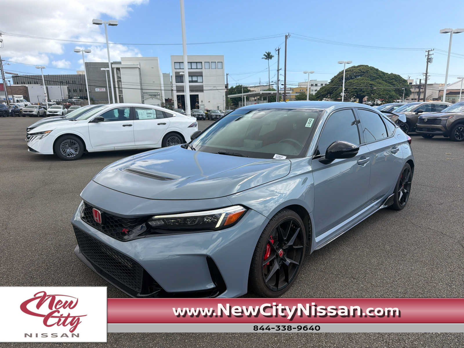Used 2024 Honda Civic Type R image 1