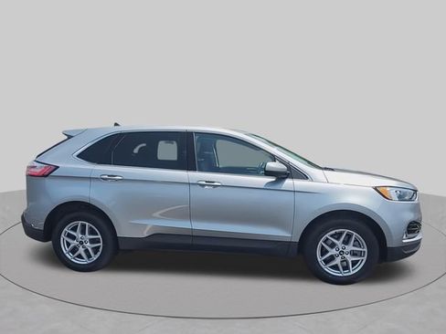 Used 2024 Ford Edge SEL w/ Convenience Package AWD/4WD image 11