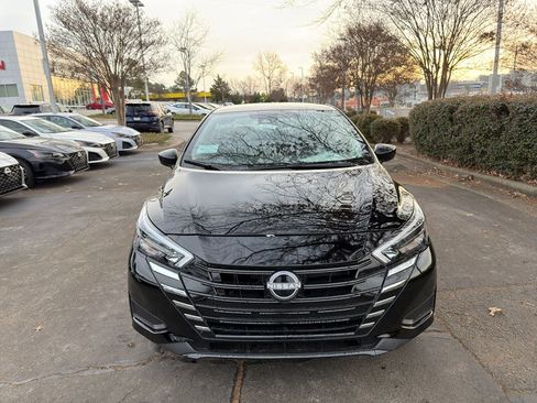 New 2025 Nissan Versa SV w/ Trunk Package image 2