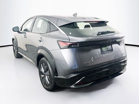 Used 2023 Nissan Ariya FWD image 5