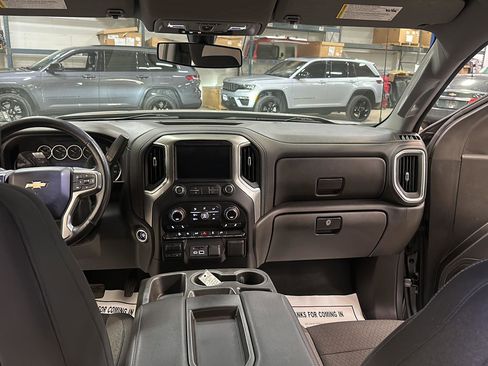 Used 2021 Chevrolet Silverado 1500 LT w/ All Star Edition Plus AWD/4WD image 28