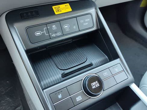 New 2026 Hyundai Kona SEL Premium FWD image 24