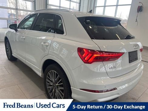 Used 2022 Audi Q3 2.0T Premium w/ Convenience Package image 4