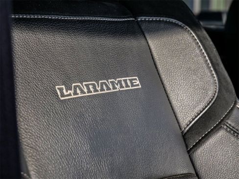 Used 2020 RAM 2500 Laramie image 22