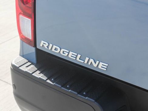 Used 2023 Honda Ridgeline Black Edition image 9