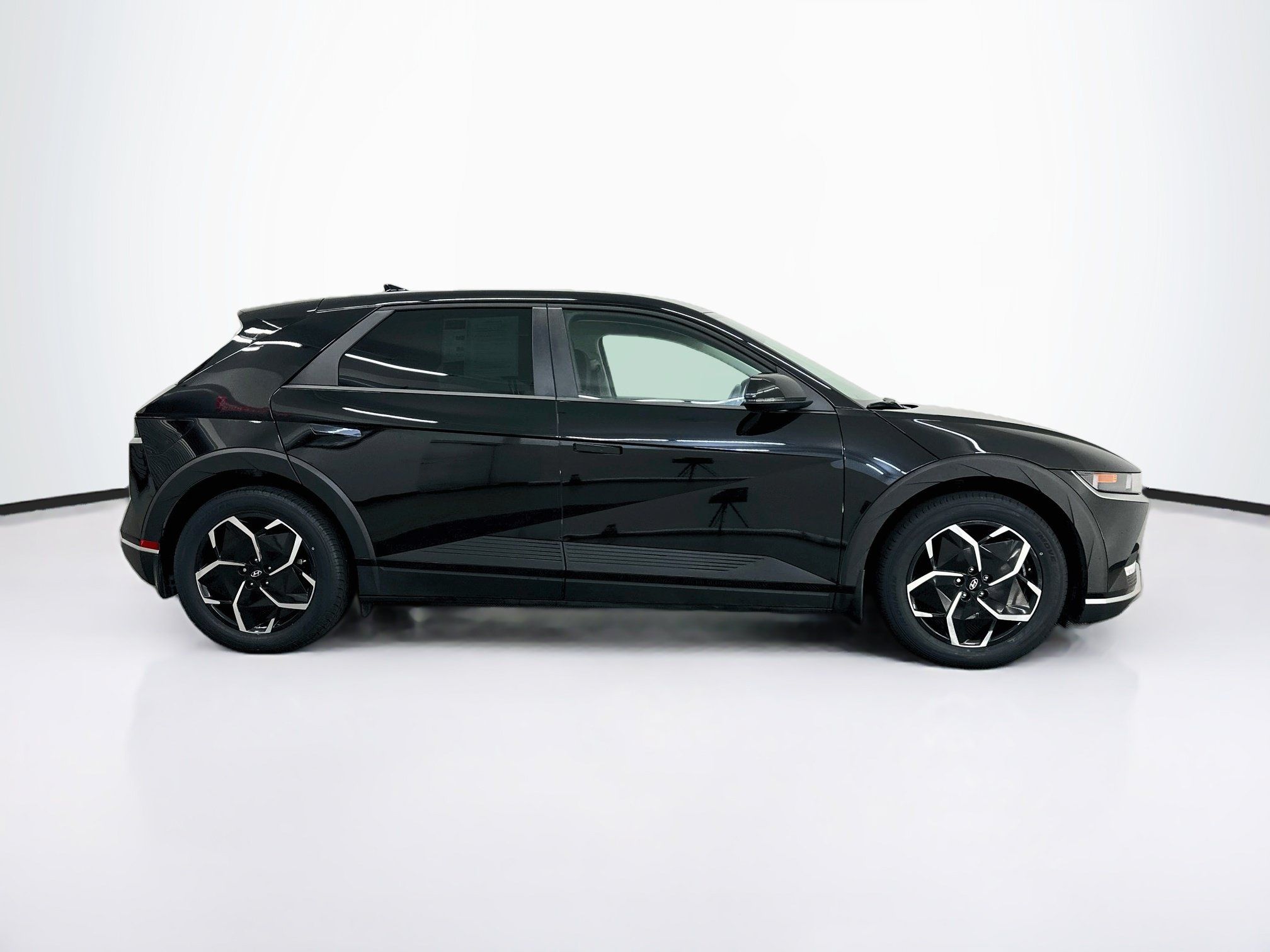 Used 2024 Hyundai Ioniq 5 SEL AWD/4WD image 10