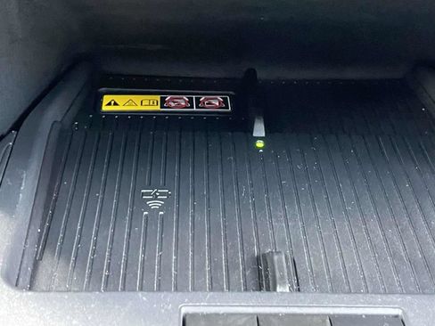 Used 2026 Toyota Corolla Cross LE w/ Moonroof Package FWD image 30