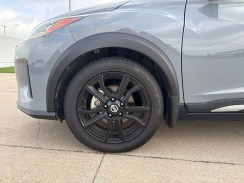 Used 2021 Nissan Kicks SR FWD image 10