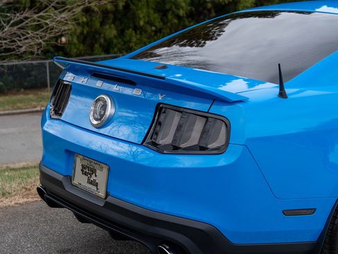 Used 2012 Ford Mustang Shelby GT500 w/ SVT Performance Pkg image 12