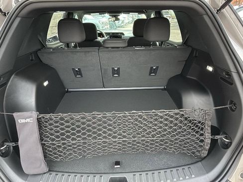 New 2026 GMC Terrain Elevation image 28