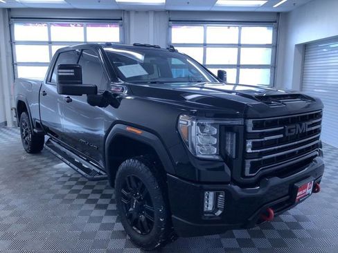 Used 2021 GMC Sierra 2500 AT4 w/ AT4 Premium Plus Package image 8