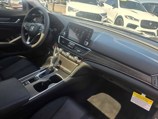 Used 2020 Honda Accord EX image 11