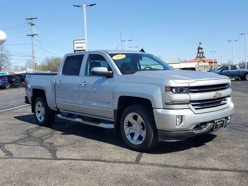 Used 2018 Chevrolet Silverado 1500 LTZ Z71 w/ LTZ Plus Package image 2